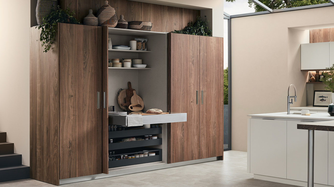 Colonne con attrezzatura interna  Veneta Cucine