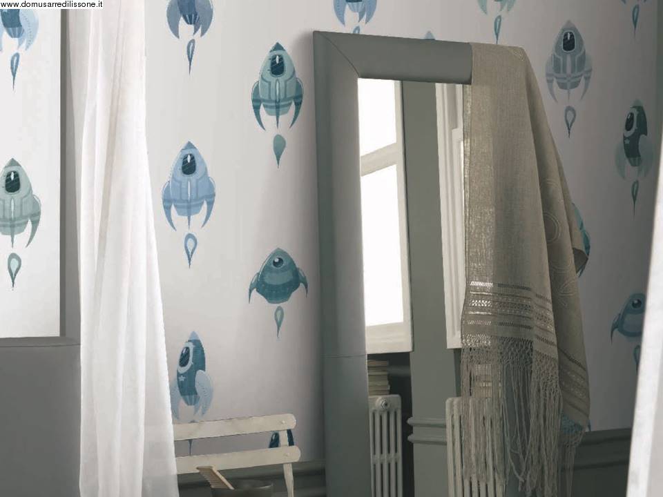 tappezzeria bianca con navicelle spaziali