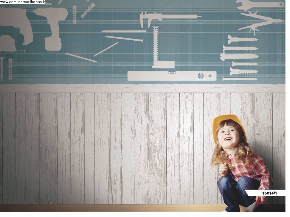 tappezzeria con strumenti da lavoro