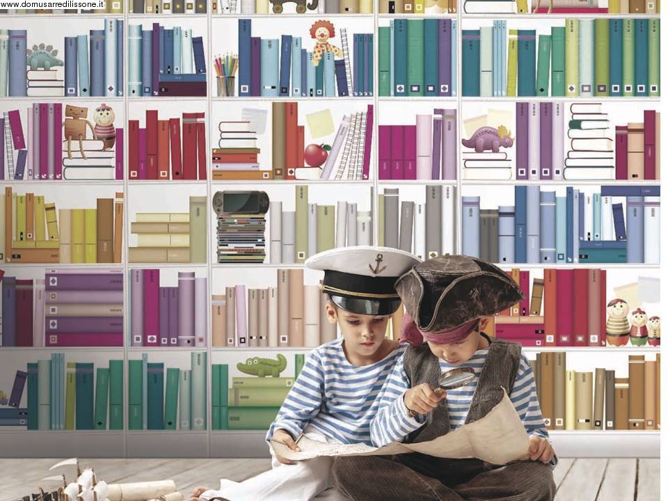 tappezzeria con libri colorati