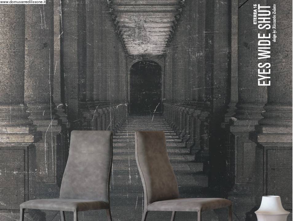 tappezzeria con palazzo neoclassico